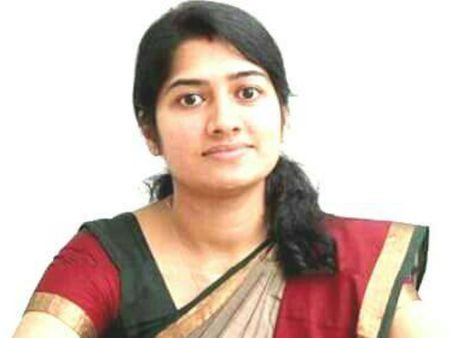 ഈന്തപ്പഴ വിതരണം എം ശിവശങ്കർ പറഞ്ഞത് പ്രകാരം: കസ്റ്റംസിന് ടിവി അനുപമയുടെ മൊഴി