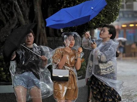 ചുഴലിക്കാറ്റില്‍ വിറങ്ങലിച്ച്‌ വിയറ്റ്‌നാം; 36 മരണം