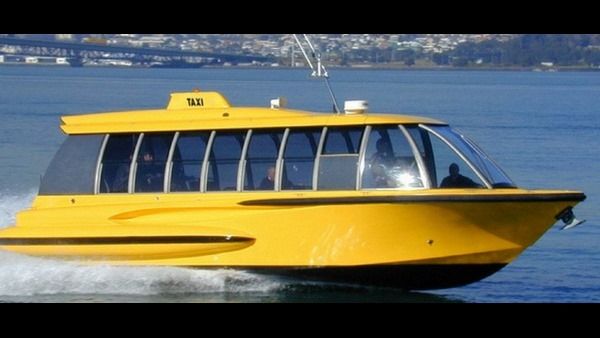 റോഡിലല്ല.. ടാക്സി വെള്ളത്തിൽ: ആലപ്പുഴയിൽ വാട്ടർ ടാക്സി, ഉൾനാടൻ ജലഗതാഗതത്തിന് പുത്തൻ കരുത്ത്!!