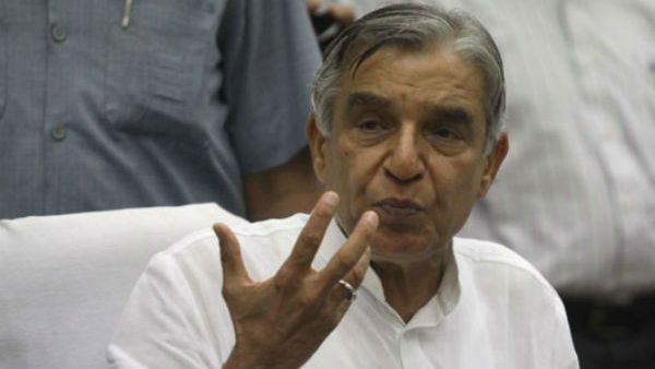 അഹമ്മദ് പട്ടേലിന് പകരം പുതിയ ചാണക്യന്‍, യുപിഎയിലെ റെയില്‍വേ മന്ത്രിയെ ട്രഷററാക്കി കോണ്‍ഗ്രസ്!!