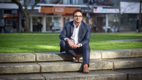 ന്യൂസിലൻഡ്‌ പാര്‍ലമെന്റില്‍ സംസ്‌കൃതത്തില്‍ സത്യപ്രതിജ്ഞ ചെയ്‌ത്‌ അധികാരമേറ്റ്‌ ഇന്ത്യക്കാരന്‍