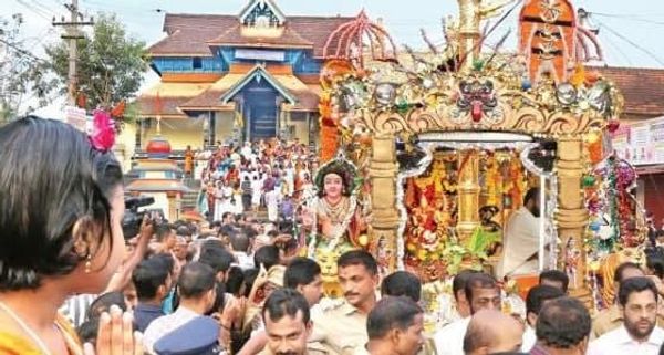 തങ്ക അങ്കി രഥഘോഷയാത്ര ഡിസംബര്‍ 22 ന്.. പറയെടുപ്പുണ്ടാകില്ല..നിയന്ത്രണങ്ങൾ ഇങ്ങനെ