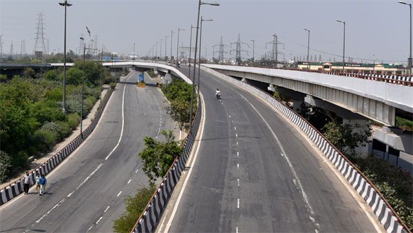 വൈറ്റില കുണ്ടന്നൂര്‍ മേല്‍പാലങ്ങളുടെ ഭാര പരിശോധന പൂര്‍ത്തിയായി