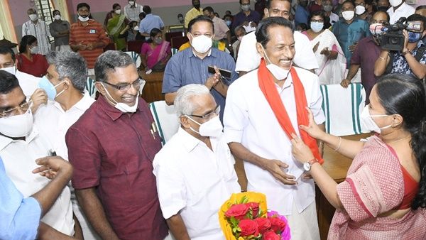 പത്തനംതിട്ട ജില്ലാ പഞ്ചായത്ത്; ഒമല്ലൂര്‍ ശങ്കരന്‍ പ്രസിഡന്‍റ്, രാജി പി രാജപ്പന്‍ വൈസ് പ്രസിഡന്‍റ്