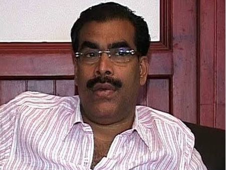 എ വിജയരാഘവന്‍ ഡിജിപി ആണോ; രൂക്ഷ പ്രതികരണവുമായി പികെ ബഷീര്‍