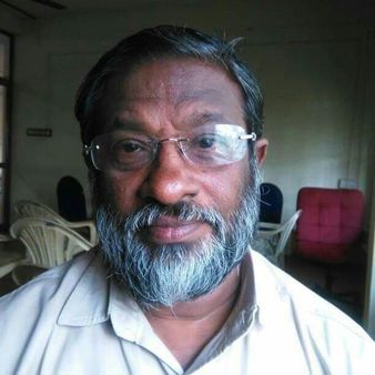 സംവിധായകന്‍ ഷാജി പാണ്ഡവത്ത്‌ അന്തരിച്ചു