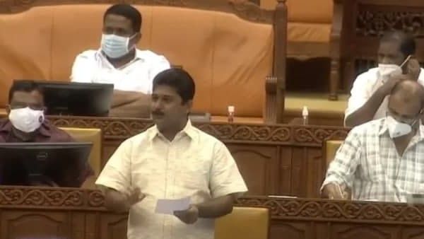 ശൂന്യതയില്‍ നിന്നുണ്ടാകുന്ന ബഹളം; സ്പീക്കര്‍ക്കെതിരായ പ്രമേയത്തെ രൂക്ഷമായി വിമര്‍ശിച്ച് എം സ്വരാജ്