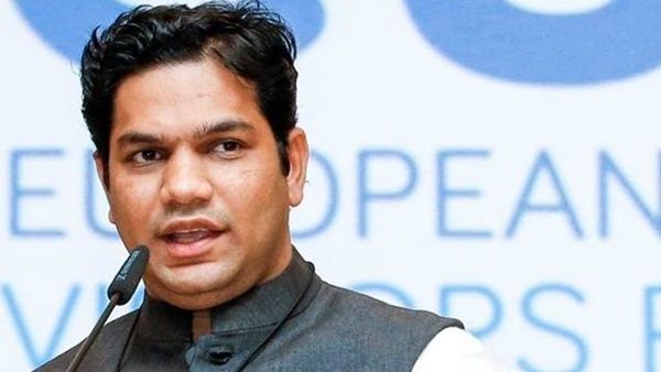 എംഎല്‍എ ഹോസ്റ്റലില്‍ വെച്ച് ഹൈബി ഈഡന്‍ പീഡിപ്പിച്ചെന്ന പരാതി; നിര്‍ണായക നീക്കവുമായി സിബിഐ