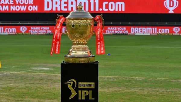 IPL 2021: പ്രതിഫലത്തില്‍ റെക്കോഡിടാന്‍ ഐപിഎല്‍, 6000 കോടിയും കടന്ന് മുന്നോട്ട്