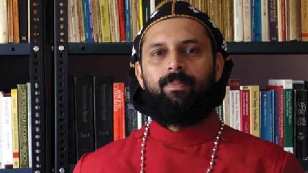 സുധാകരന്‍ ആധുനിക ഗാന്ധിയാവാന്‍ നോക്കുന്നു, സഹിക്കുകയെ വഴിയുള്ളൂവെന്ന് യാക്കോബായ ബിഷപ്പ്!!