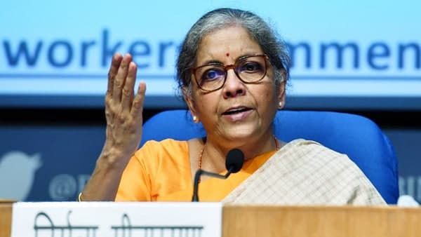 കേന്ദ്ര ബജറ്റ് 2021; അടിസ്ഥാന സൗകര്യ വികസനത്തിനും സ്വകാര്യവത്കരണത്തിനും ഊന്നല്‍, പ്രഖ്യാപനങ്ങള്‍