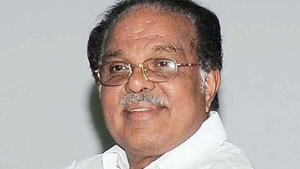 മോദിയുമായി അടുത്ത ബന്ധം, ഉപരാഷ്ട്രപതി പദം ഓഫര്‍ ചെയ്തു, കോണ്‍ഗ്രസിനെ ഞെട്ടിച്ച് പിജെ കുര്യന്‍!!