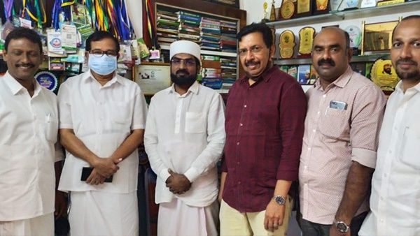 കെഎൻഎ ഖാദറിന്റെ ഗുരുവായൂർ ക്ഷേത്ര ദർശനം; നിലപാട് തിരുത്തി സമസ്ത നേതാവ്