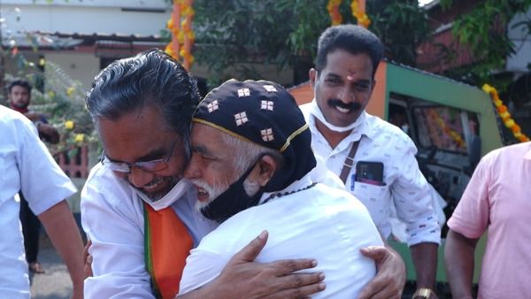 തൃപ്പൂണിത്തുറയില്‍ പ്രചാരണം കൊഴുപ്പിച്ച് കെഎസ് രാധാകൃഷ്ണന്‍, ഞെട്ടിക്കാന്‍ അമിത് ഷായും എത്തും!!