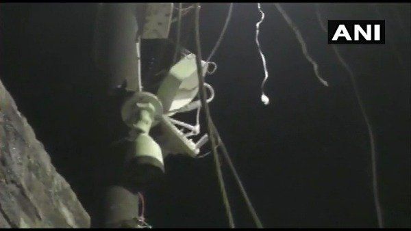 ബംഗാളില്‍ ക്രൂഡ് ബോംബ് ആക്രമണം; കുട്ടികളടക്കം മൂന്ന് പേര്‍ക്ക് പരിക്ക്, പൊലീസിനെതിരെ ബിജെപി എംപി