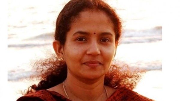 ബാങ്കുകളുടെ സമ്മര്‍ദ്ദം ജീവനക്കാരെ ആത്മഹത്യയിലേക്ക് നയിക്കുന്നു: കേസെടുത്ത് മനുഷ്യാവകാശ കമ്മീഷന്‍