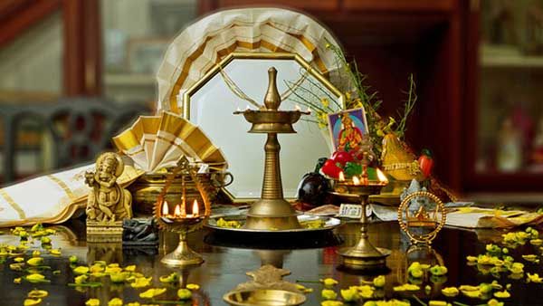 ഐശ്വര്യത്തിന്റേയും സമൃദ്ധിയുടേയും മറ്റൊരു വിഷുക്കാലം കൂടി, അറിയാം ഐതീഹ്യവും ആഘോഷവും