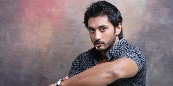 ബ്രാഹ്മണിസത്തെ പിഴുതെറിയണമെന്ന് കന്നഡ നടന്‍ ചേതന്‍, പരാതി, പിന്തുണയുമായി ആരാധകര്‍