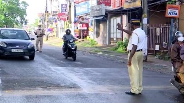 ലോക്ക്ഡൗൺ: സംസ്ഥാനത്ത് ഇന്ന് മുതൽ ബക്രീദ് ഇളവുകൾ, ജാഗ്രതയിൽ വിട്ടുവീഴ്ചയില്ല