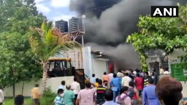 പുണെയിലെ സാനിറ്റൈസര്‍ നിര്‍മാണകേന്ദ്രത്തില്‍ തീപ്പിടുത്തം: 20 തൊഴിലാളികള്‍ മരിച്ചു