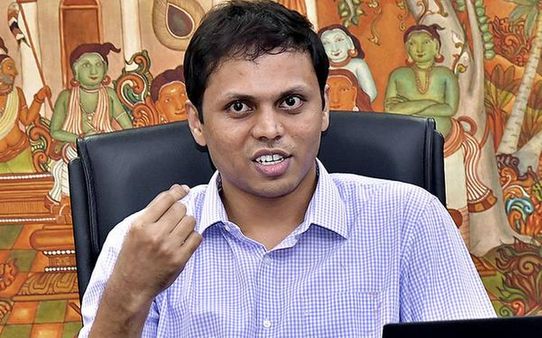 തദ്ദേശ സ്ഥാപനങ്ങളെ നാലായി തിരിച്ചെന്ന് കളക്ടര്‍, കോഴിക്കോട് ഇനി കൊവിഡ് നിയന്ത്രണങ്ങള്‍ ഇങ്ങനെ