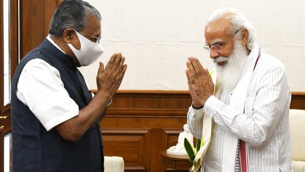 'ലീഗ്‌ എംഎൽഎമാർ വികസന സംബന്ധമായ കാര്യങ്ങൾക്ക് പോകുക സെക്രട്ടേറിയേറ്റിലാണ്,പാണക്കാട്ടേക്കല്ല'; പിവി അൻവർ