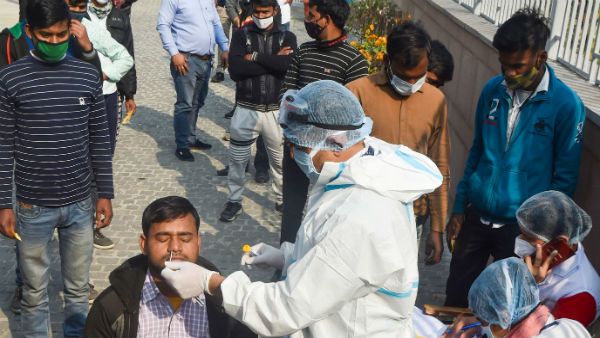 കൊവിഡിന്റെ മൂന്നാം തരംഗത്തിന്റെ ലക്ഷണം ലോകത്ത് പ്രകടമായിക്കഴിഞ്ഞു: മുന്നറിയിപ്പുമായി കേന്ദ്രം