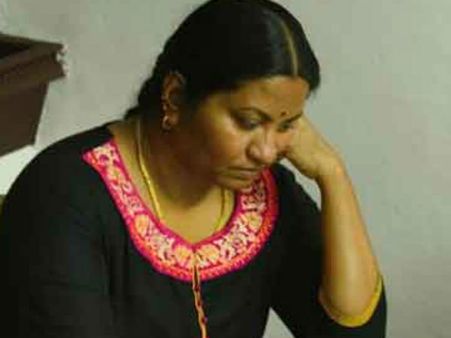 മകളെ അഫ്ഗാനിസ്താനിൽ നിന്ന് തിരിച്ചെത്തിക്കണം: നിമിഷ ഫാത്തിമയുടെ അമ്മ ഹൈക്കോടതിയിൽ