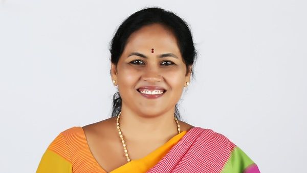 വിദ്വേഷ പ്രചരണങ്ങളുടെ പേരിൽ കേരളത്തിലടക്കം കേസ്; ആരാണ് രണ്ടാം മോദി മന്ത്രിസഭയിലെ പുതിയ അംഗം ശോഭ കരന്തലാജെ?