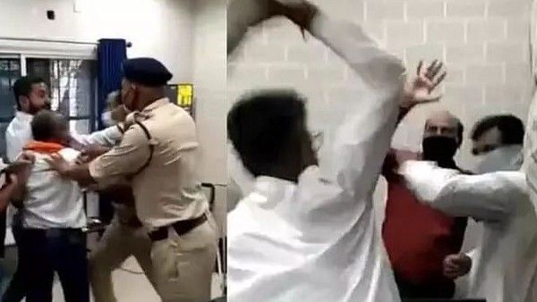 മതപരിവര്‍ത്തനം; പാസ്റ്ററെ പോലീസ് സ്‌റ്റേഷനില്‍ കയറി മര്‍ദ്ദിച്ചു, ഒരാഴ്ചയ്ക്കിടെ രണ്ടാമത്തെ സംഭവം