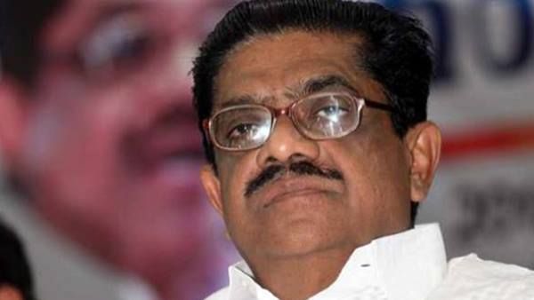 സുധീരനും കോണ്‍ഗ്രസിന് മാലിന്യമായോ? പാര്‍ട്ടിയുടെ കേരളത്തിലെ അടിത്തറ ഇളകിയെന്ന് എംവി ജയരാജന്‍