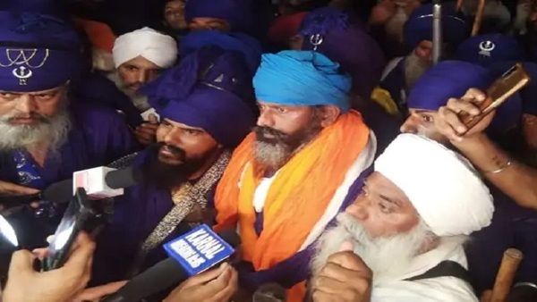 കര്‍ഷക സമരവേദിയിലെ കൊലപാതകം: മുഖ്യപത്രി സരബ്ജീത്ത് സിംഗ് കീഴടങ്ങി, അറസ്റ്റ് രേഖപ്പെടുത്തി