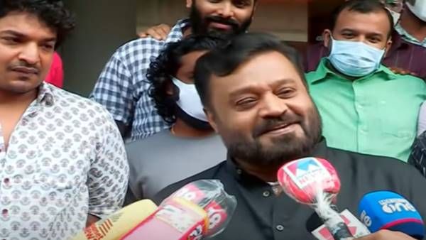 'ആഞ്ഞടിച്ചുള്ള തിരിച്ചുവരവാകട്ടെ'; തീയേറ്ററുകള്‍ തുറന്നതിന് പിന്നാലെ സുരേഷ് ഗോപി