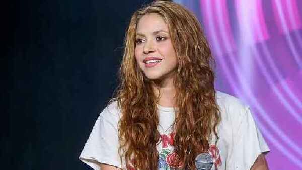 പോപ്പ് ഗായിക ഷക്കീരയ്‌ക്കെതിരെ കാട്ടുപന്നികളുടെ ആക്രമണം, മകനുമൊത്ത് പാര്‍ക്കില്‍, സംഭവിച്ചത് ഇങ്ങനെ