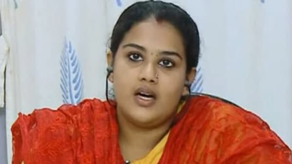 ഒടുവില്‍ അനുപമക്ക് വിജയം; കുഞ്ഞിനെ നേരിട്ട് കണ്ടു... ഒരു വര്‍ഷത്തിന് ശേഷം, സമരം തുടരും