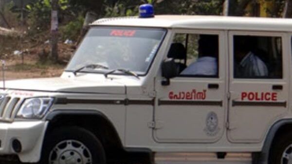 തന്നെ വധിക്കാന്‍ ശ്രമിച്ച കേസ് പൊലീസ് അട്ടിമറിക്കുന്നുവെന്ന് സിഒടി നസീര്‍, സൂചന സമരം നടത്തി