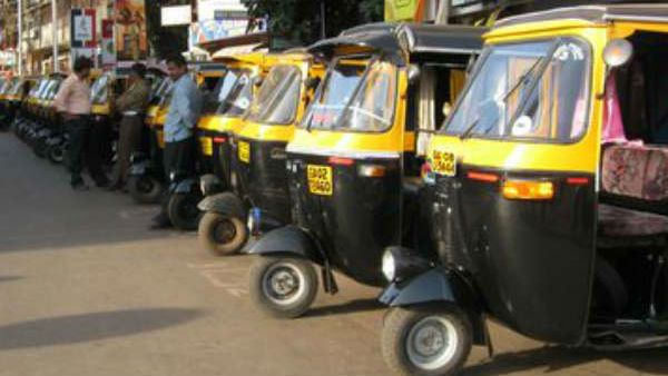 നിരക്കുകൾ പുതുക്കി നിശ്ചയിക്കണം; സംസ്ഥാനത്ത് 30-ന് ഓട്ടോ - ടാക്സി പണിമുടക്ക്