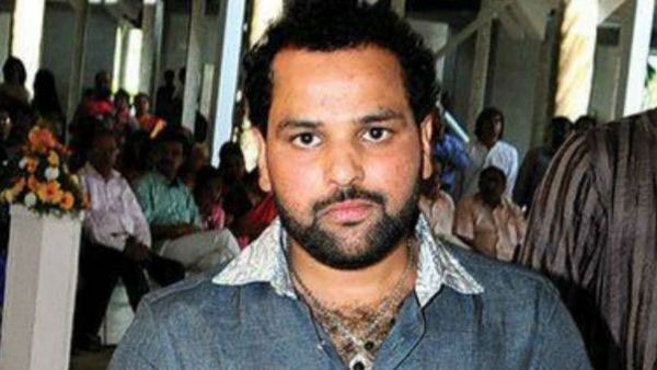 പുതിയ ചുവടുവെപ്പുമായി ബിനീഷ് കോടിയേരി; ഇനി വക്കീല്‍ വേഷത്തില്‍ കാണാം