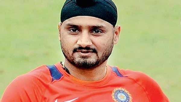 ഹര്‍ഭജന്‍ സിംഗ് ആം ആദ്മിയുടെ രാജ്യസഭാ സ്ഥാനാര്‍ത്ഥി; രാഘവ് ഛദ്ദയും സന്ദീപ് പഥക്കും രാജ്യസഭയിലേക്ക്