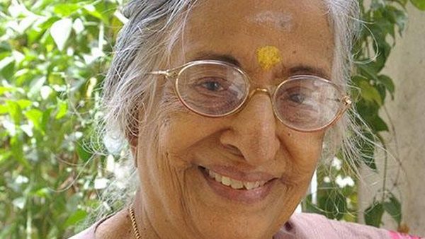 ഇന്ത്യയിലെ ആദ്യ വനിതാ സൈക്യാട്രിസ്റ്റ് ശാരദാ മേനോൻ അന്തരിച്ചു