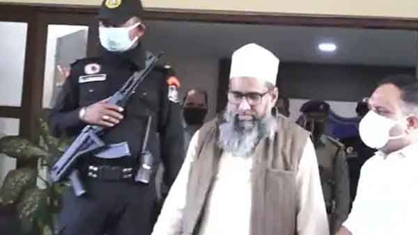 മതവികാരം വ്രണപ്പെടുത്തിയെന്നാരോപിച്ച് യുവാവിനെ വെടിവെച്ചുകൊന്നു; മുസ്ലീം പണ്ഡിതന്‍ അറസ്റ്റില്‍