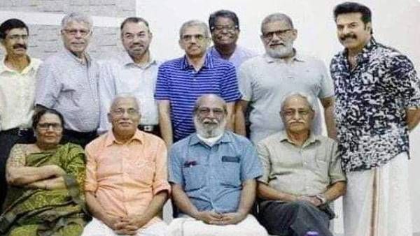 കോളേജ് സുഹൃത്തുക്കള്‍ക്കൊപ്പം മമ്മൂക്ക; വൈറല്‍ ചിത്രത്തിന് പിന്നില്‍, സത്യാവസ്ഥ ഇതാണ്