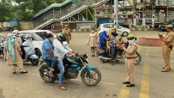 തമിഴ്നാട് കടുപ്പിക്കുന്നു: കൊവിഡ് നിർദ്ദേശങ്ങൾ അവഗണിച്ചാൽ കടുത്ത നടപടി; കളക്ടർ