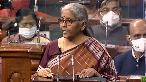 ബജറ്റ് 2022: ബാറ്ററി സ്വാപ്പിംഗ്, ചാര്‍ജിംഗ് സ്റ്റേഷനുകള്‍;ഇലക്ട്രിക് വാഹനങ്ങളെ പ്രോത്സാഹിപ്പിക്കും