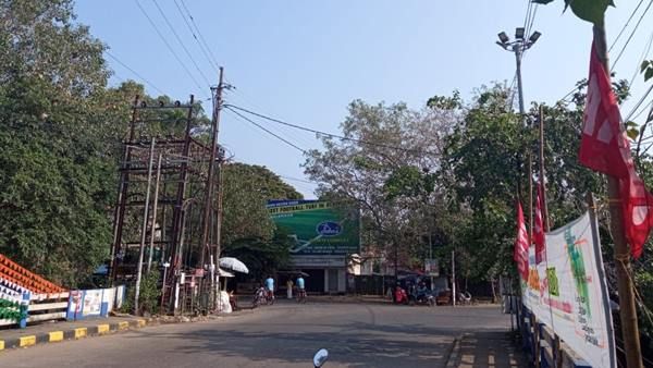 പൊതുഗതാഗതം തടസപ്പെട്ടു,വ്യാപാര മേഖലയും സ്തംഭിച്ചു..കേരളത്തിൽ ജനജീവിതം ദുസഹമാക്കി പണിമുടക്ക്