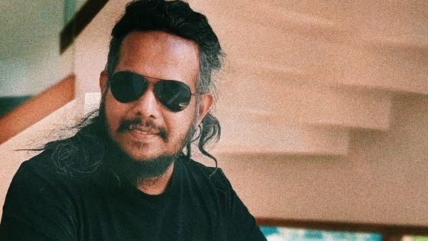 ’നന്നായി, ഇനി അവൻ പാടില്ലല്ലോ' എന്നൊക്കെ മെഴുകിയ ചേട്ടന്മാരെ..., മറുപടിയുമായി ഹരീഷ് ശിവരാമകൃഷ്ണന്‍