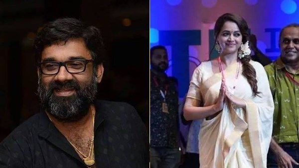 'വെള്ളമടിച്ച് വന്ന് തൊഴിക്കാനൊരു പെണ്ണ് വേണമെന്നെഴുതിയ രഞ്ജിത്ത്;കാലത്തിന്റെ കാവ്യനീതി';സന്ദീപ് ദാസ്