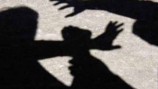 യുവതിയെ മുറിയിലെത്തിച്ച് കൂട്ടബലാത്സം​ഗം ചെയ്തു: നീന്തൽ താരങ്ങള്‍ അറസ്റ്റിൽ