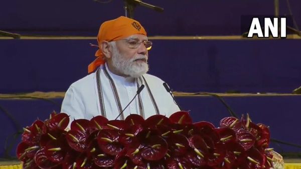 രാജ്യം നമ്മുടെ ഗുരുക്കന്മാരുടെ പാത പിന്തുടരുന്നതിൽ ഞാന്‍ വലിയ സന്തോഷവാന്‍: നരേന്ദ്ര മോദി