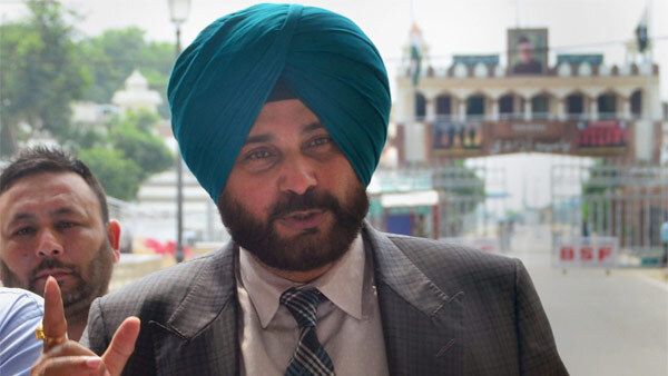 പഞ്ചാബ് കോണ്‍ഗ്രസില്‍ വോയ്‌സില്ലാതെ സിദ്ദു, അടുത്ത ഓപ്ഷനുകള്‍ ഇങ്ങനെ, എഎപിക്ക് താല്‍പര്യമില്ല